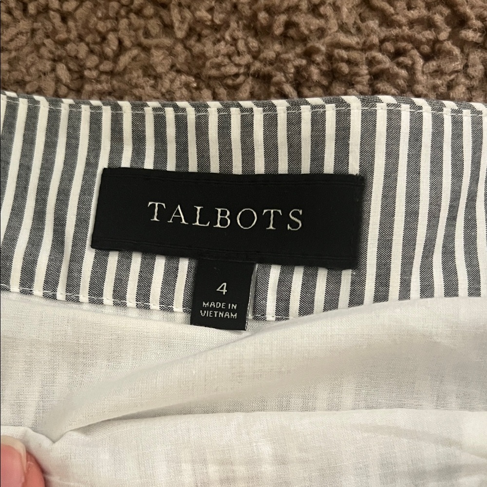 Talbots A line embroidered skirt - Picture 6 of 6
